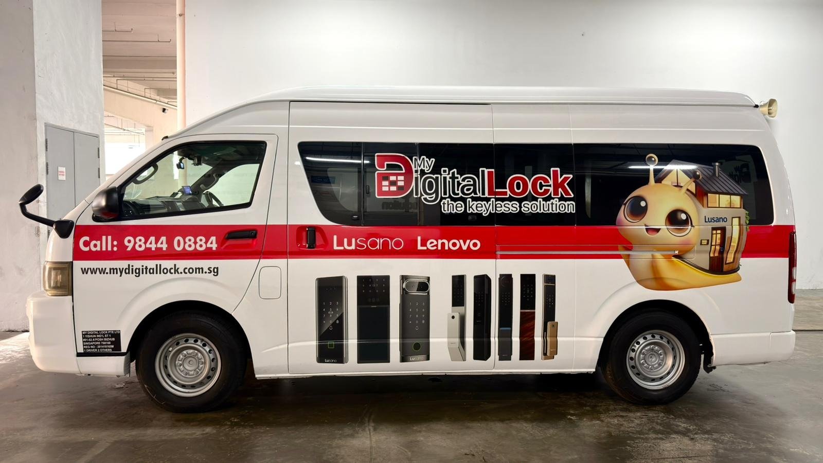 Contact-Mobile-Showroom Contact-Mobile-Showroom