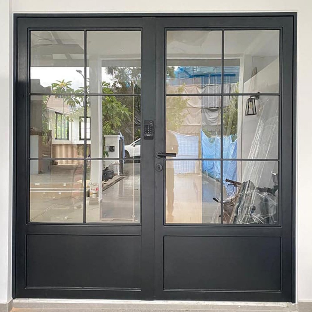 Designer Landed Glass Gate Version