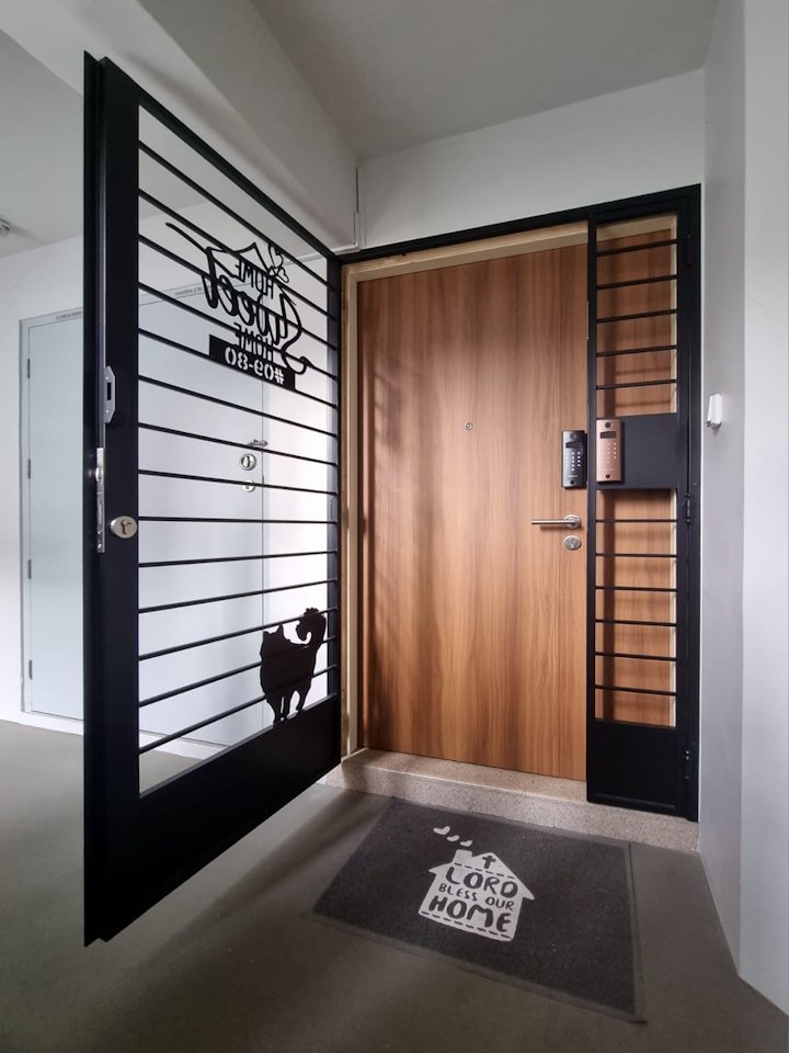 MyDigitalLock - Marble-Laminate-Door