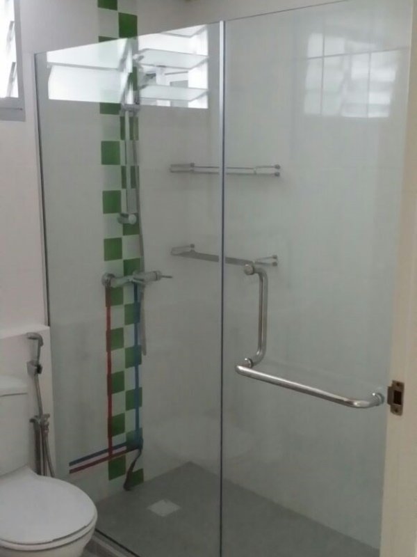 Wall to Wall Glass Shower Screen