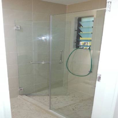 Wall to Wall Glass Shower Screen