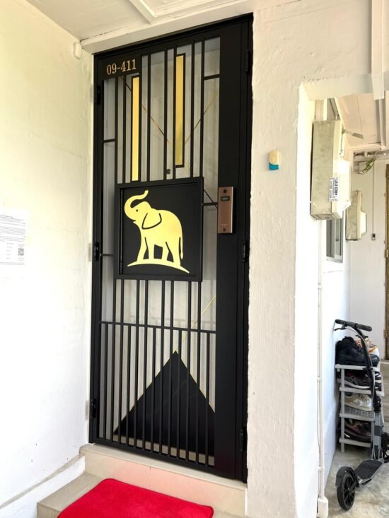 3×7 Feet Kato 2K Gold HDB Gate - Image 6