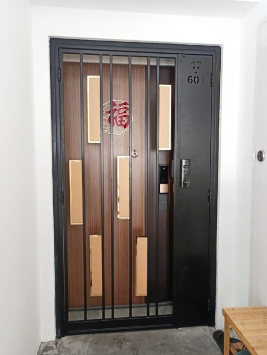 Kato Leather Gate with 2K Gold 3×7 Feet - Image 16