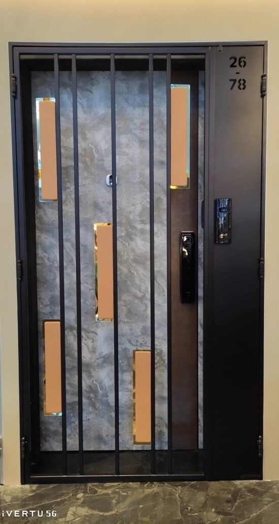 Kato Leather Gate with 2K Gold 3×7 Feet - Image 6