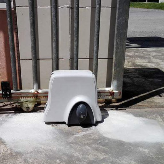 My-Digital-Lock-Autogate-installation-1