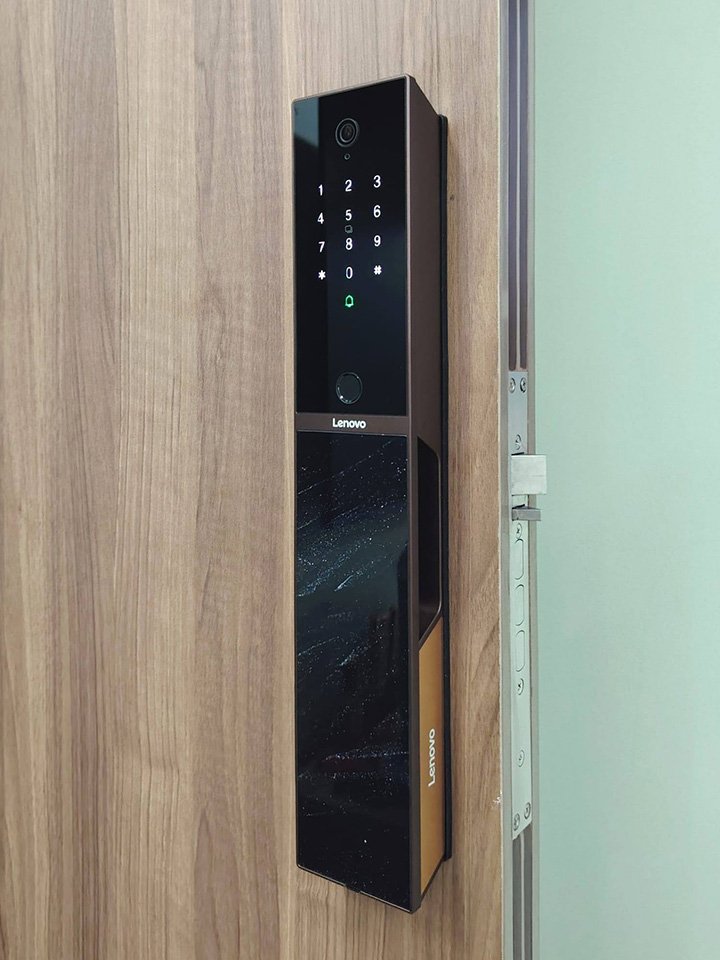 Synchronized-with-the-Lenovo-F3-Ultra-Smart-gate-Lock
