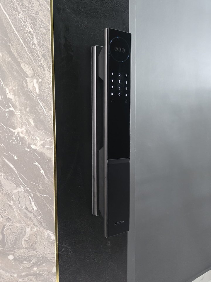 Lusano-Smart-Lock-Feel-Proud-to-own-a-Lusano-Smart-Lock-Today-2