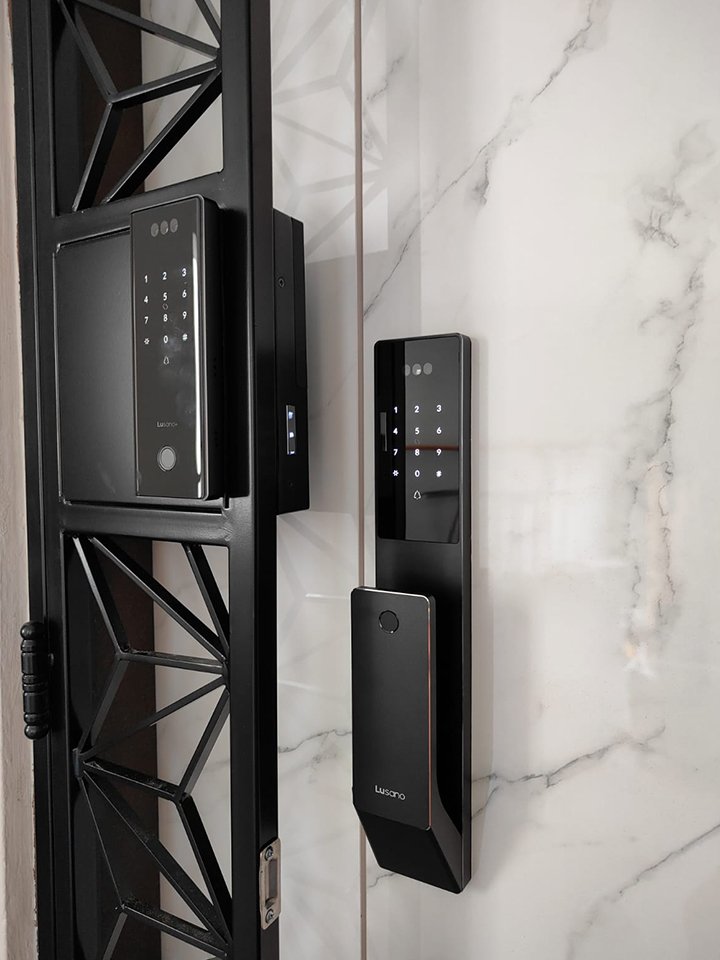 Lusano Space X Smart Door Lock - (Mika Black)