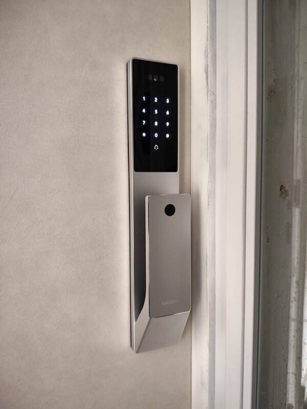 Lusano-Space-X-Smart-Door-Lock-Titanium-Cool-White