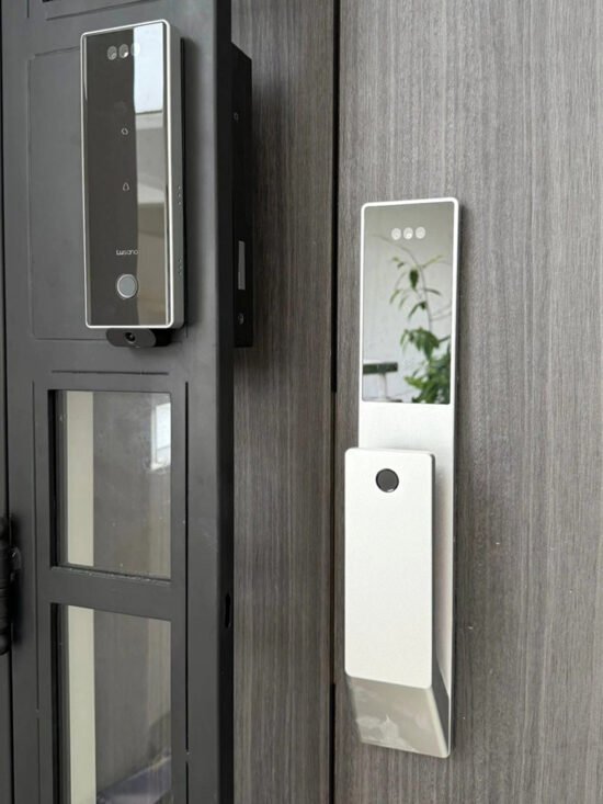Lusano-Space-X-Smart-Door-Lock-Titanium-Cool-White