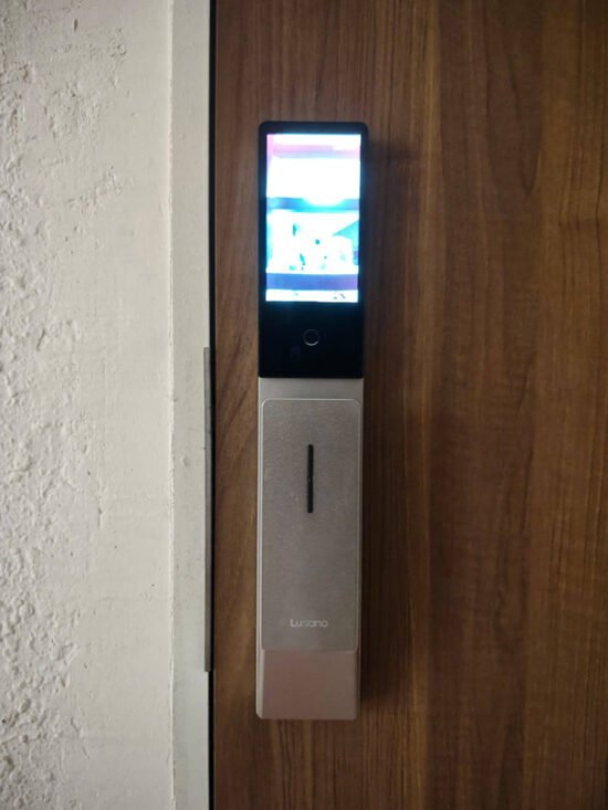Lusano-Space-X-Smart-Door-Lock-Titanium-Cool-White