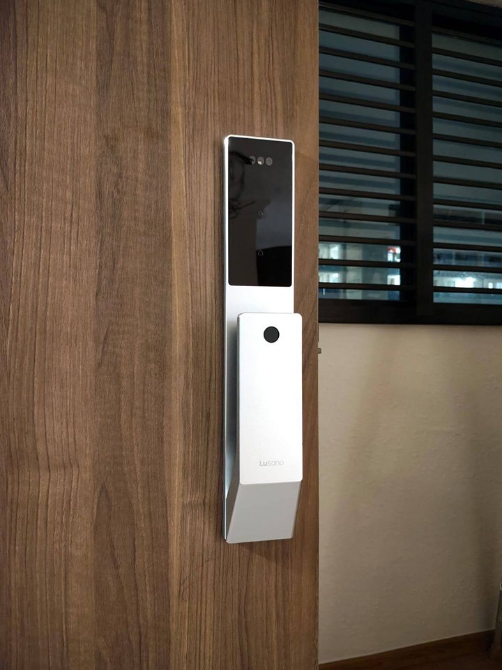 Lusano-Space-X-Smart-Door-Lock-Titanium-Cool-White