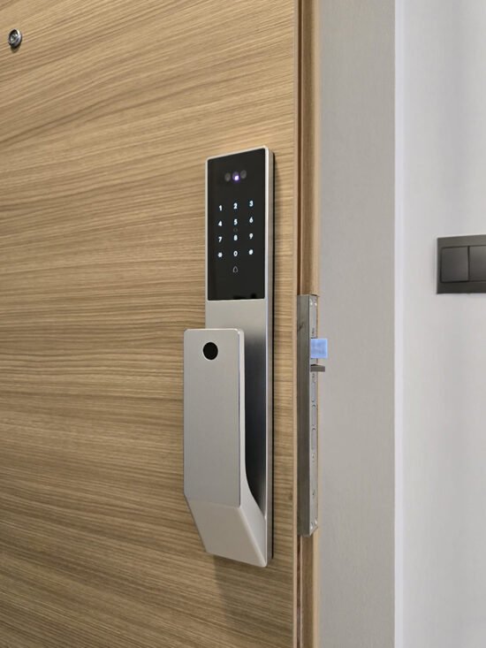 Lusano-Space-X-Smart-Door-Lock-Titanium-Cool-White