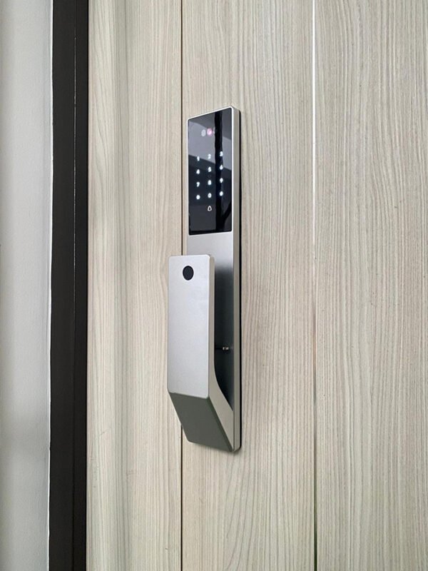 Lusano-Space-X-Smart-Door-Lock-Titanium-Cool-White