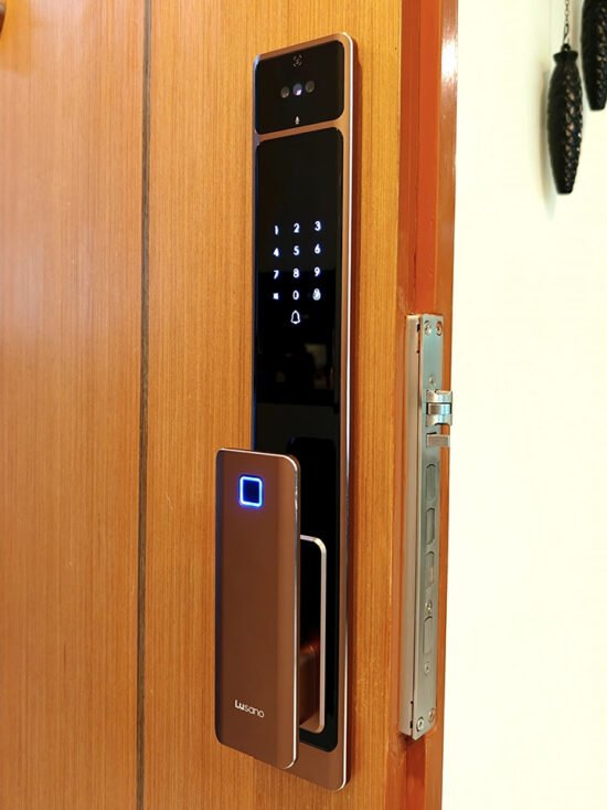 Lusano-Ultra-Slim-Digital-Lock-Coffee-Brown