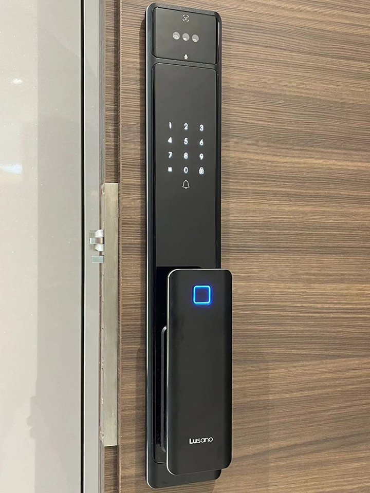 Lusano-Ultra-Slim-Digital-Lock-Galaxy-Black