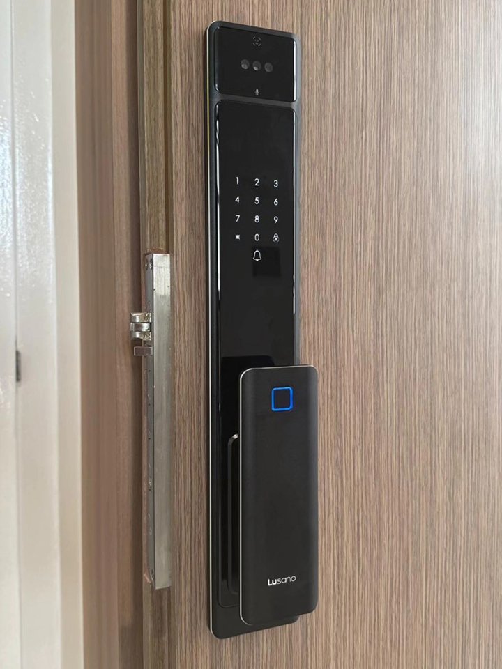 Lusano-Ultra-Slim-Digital-Lock-Galaxy-Black