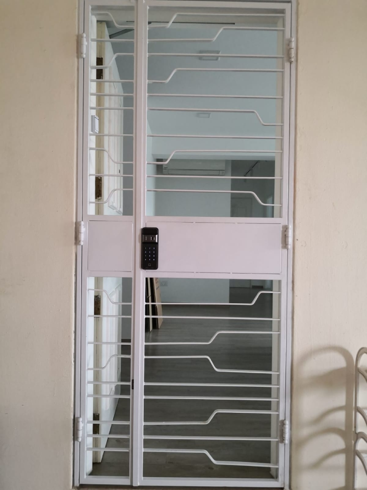 Mild Steel Gate - My Transformer