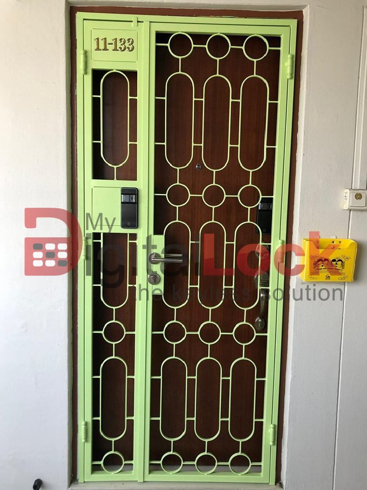 Mild Steel Gate - Retro Design