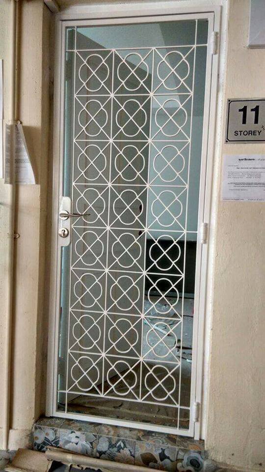 Mild Steel Interior Designer HDB Gate 3×7 feet