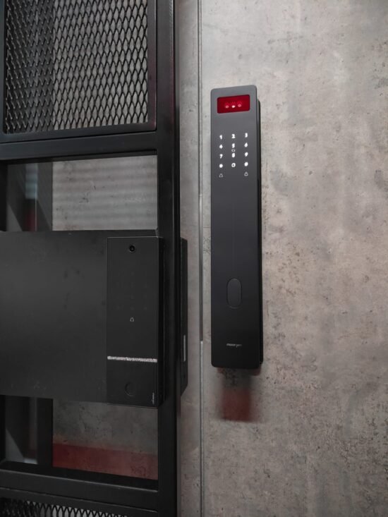 Moorgen-T50-Digital-Lock-Installation